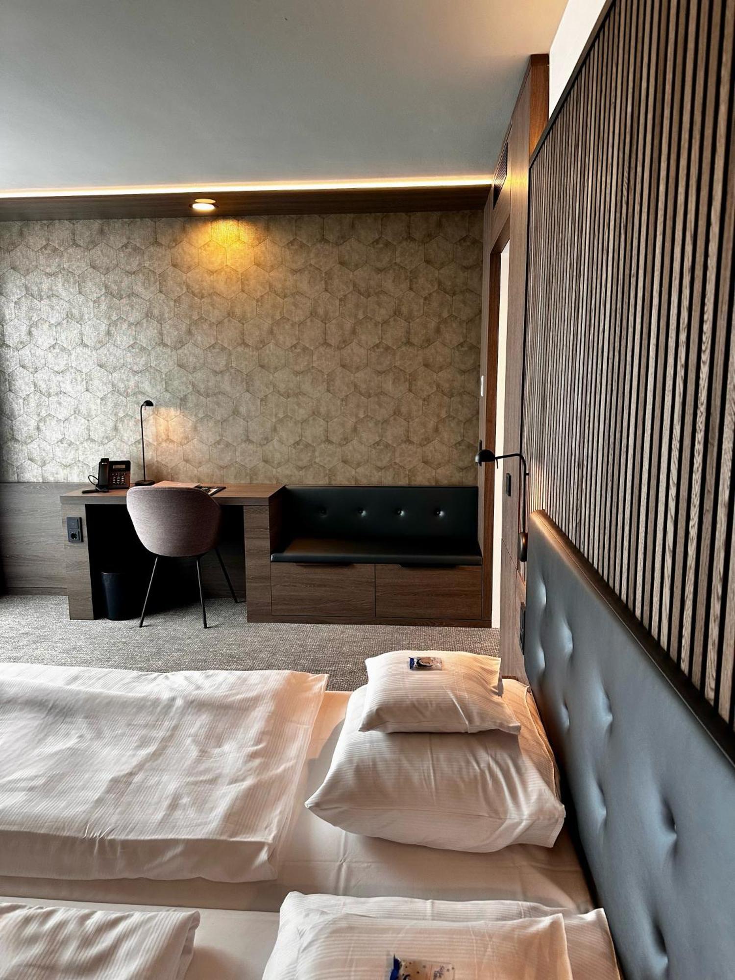 Stadthotel 3*